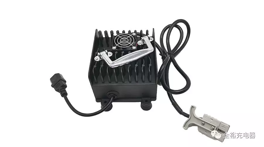 智能充电器 智能充电器